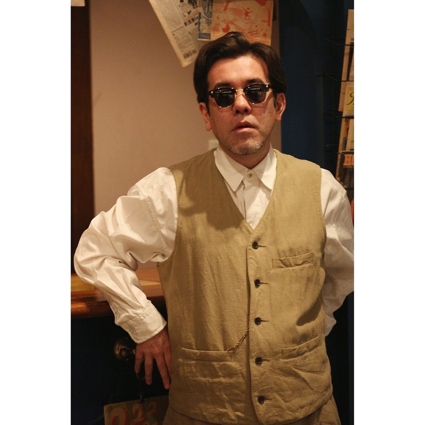 ANTIQUE LINEN CLASSIC VEST
