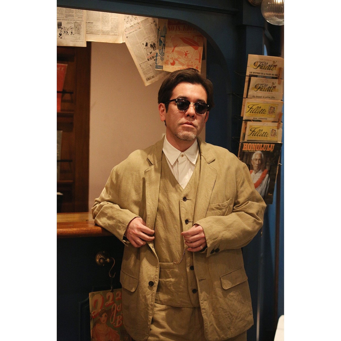 ANTIQUE LINEN CLASSIC VEST