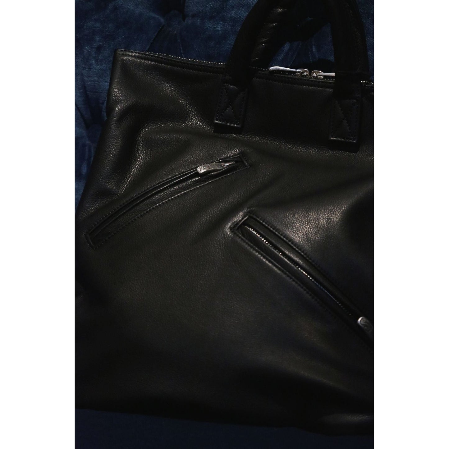 PC RIDERS LEATHER Newton HELMET CASE W/LOVE & PEACE SILVER