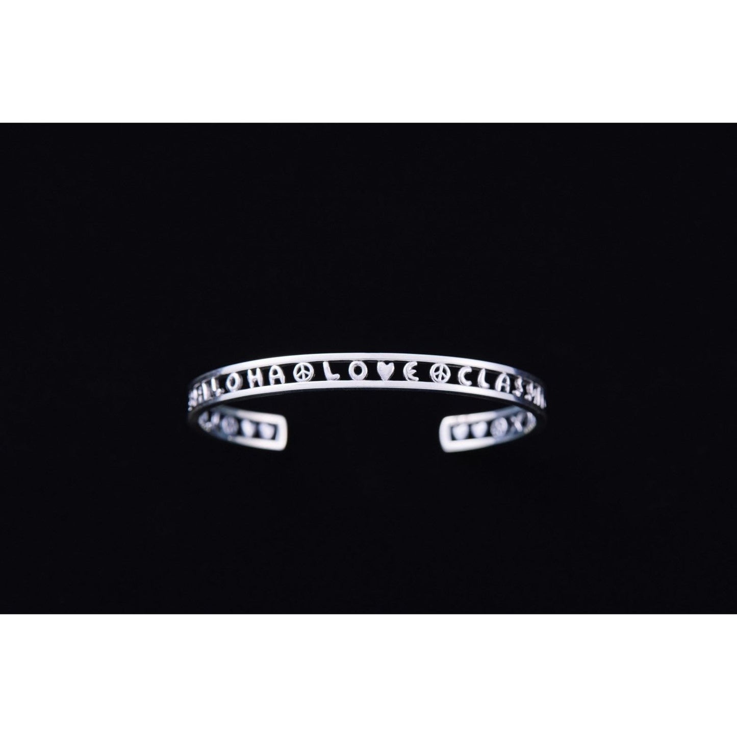 KAHIKO SILVER BANGLE