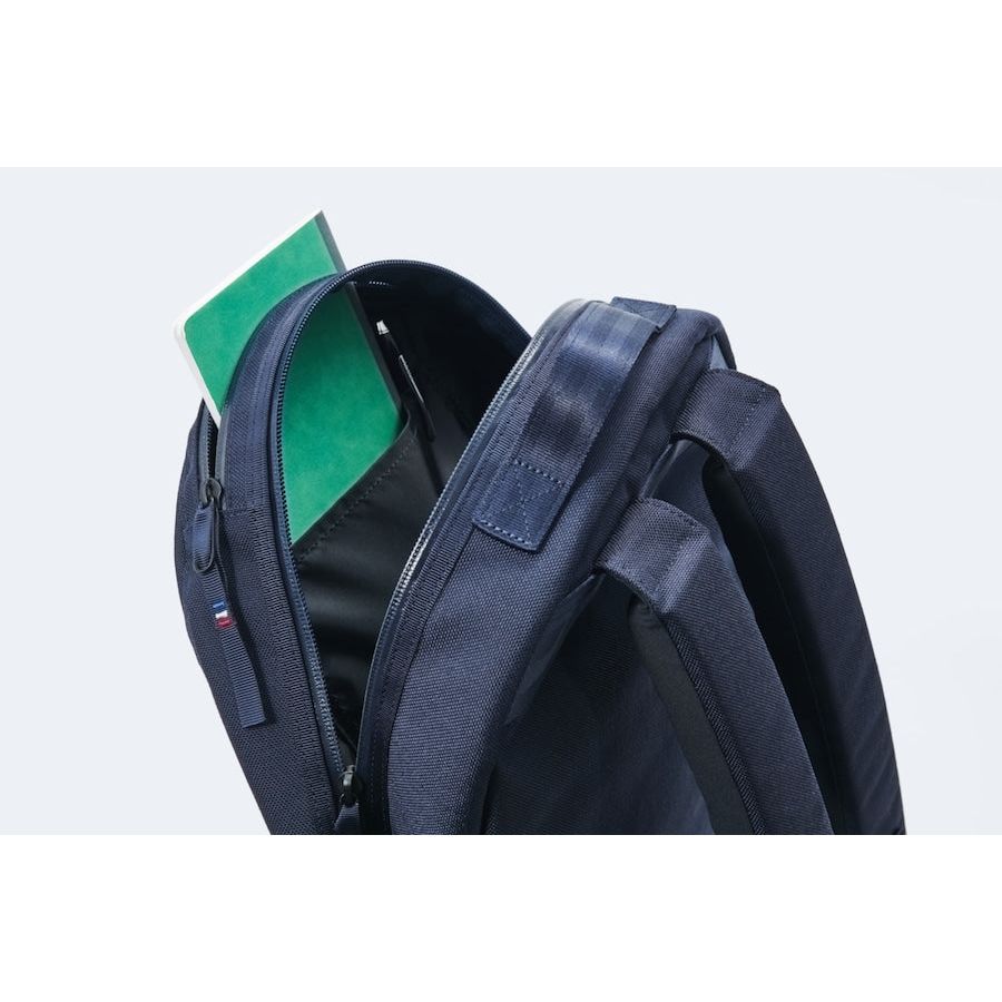 NEWTON DAYPACK L