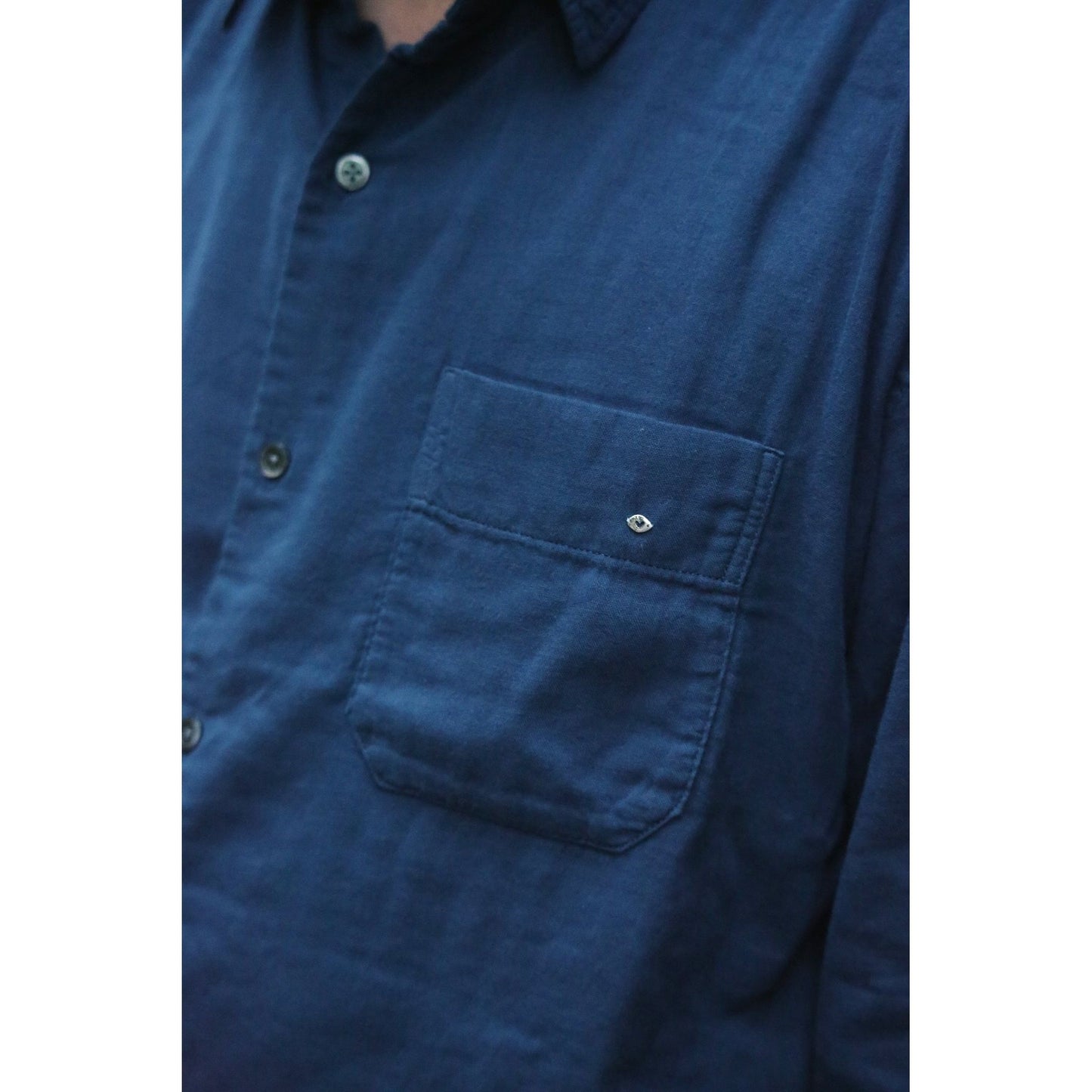 SUVIN GOLD GAUZE CLASSIC SHIRT W/PLATINUM CHARM