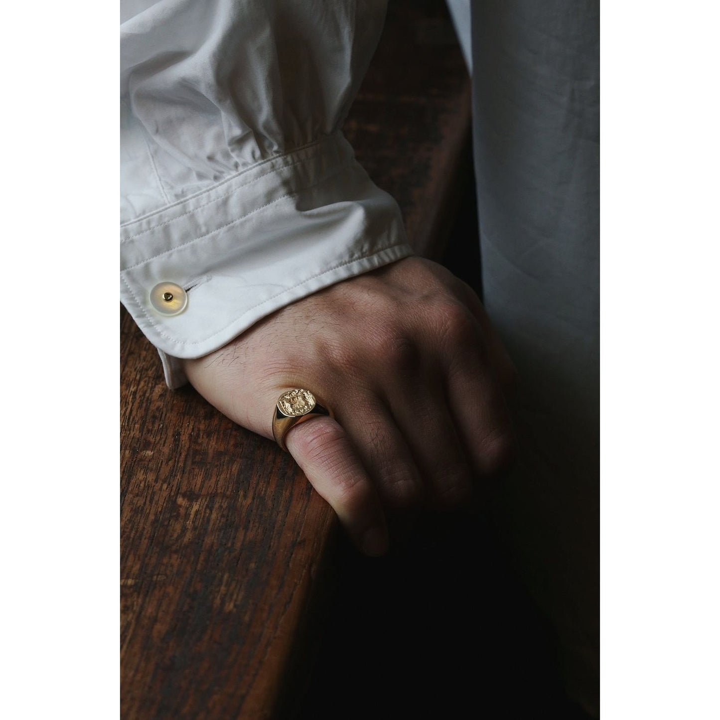 DIRECTOR`S SHIRT (ALUMO 170/2) W/GOLD CUFFLINKS