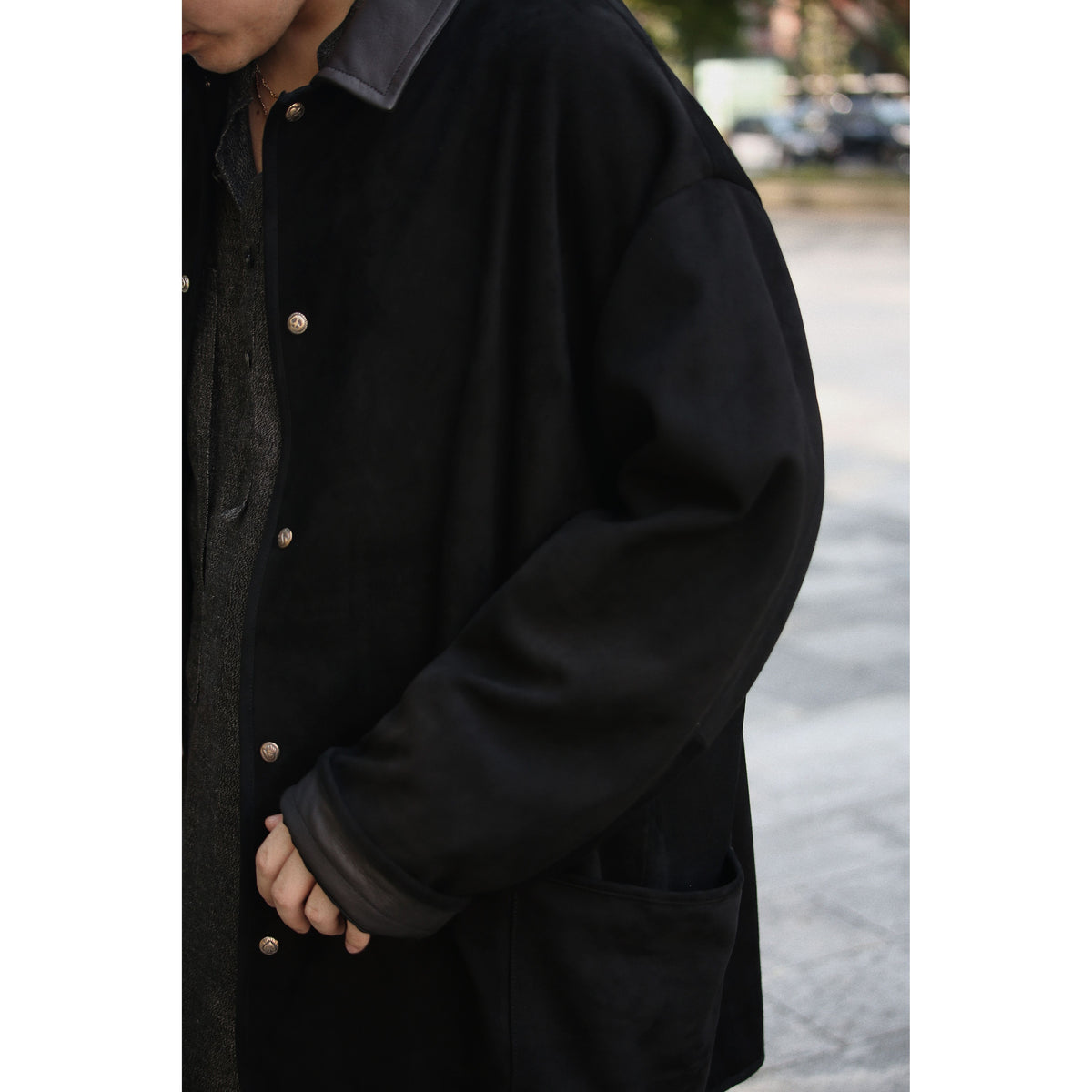 LEATHER SUEDE HORSE RIDING JACKET W / SILVER BUTTONS (ENTREFINO)