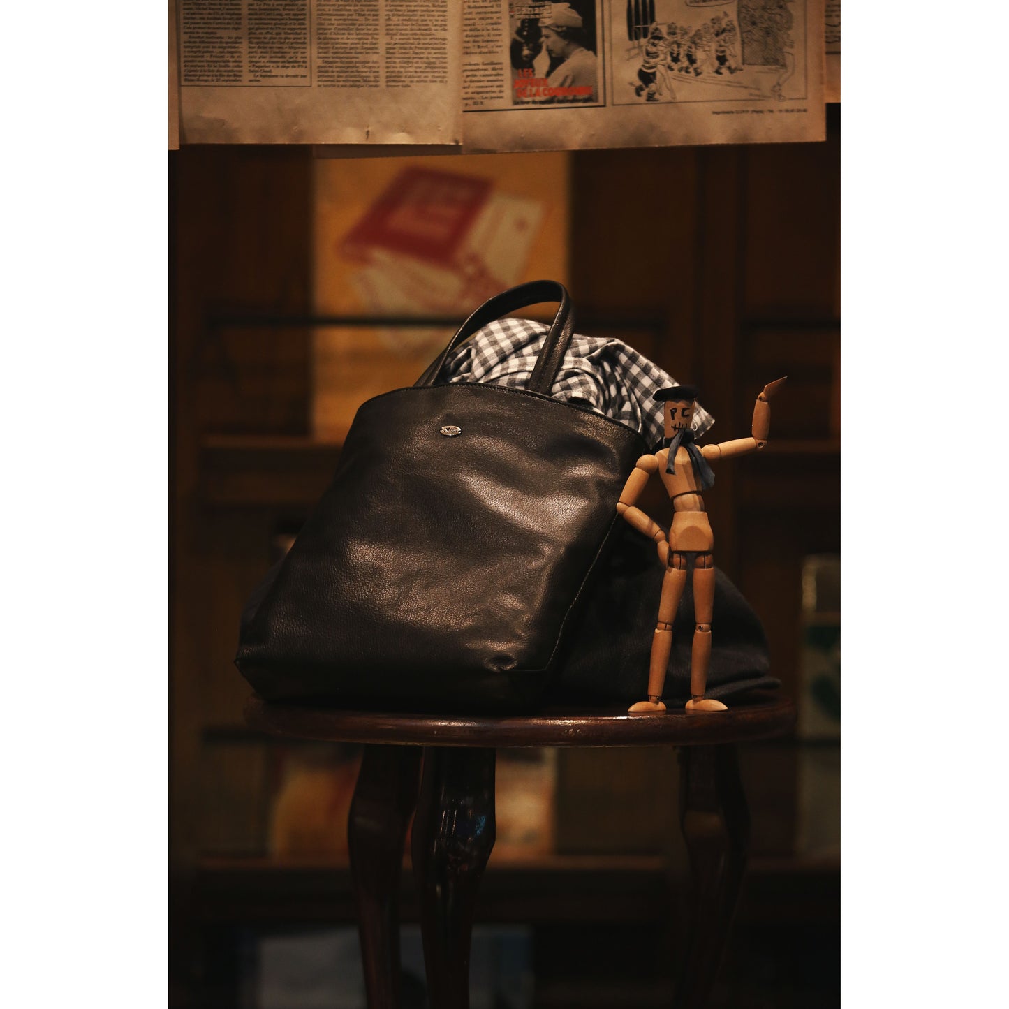 "PC EXCLUSIVE" LEATHER MINI TOTE BAG W/SILVER CHARM